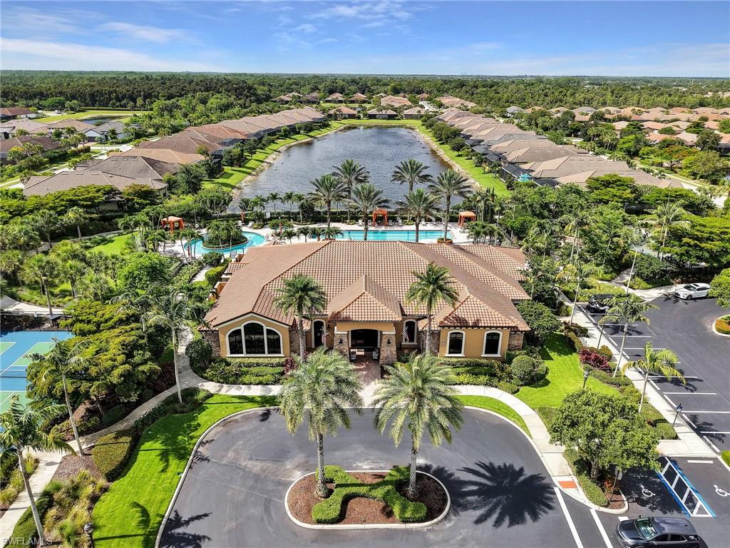 ESPLANADE AT HACIENDA LAKES - Residential