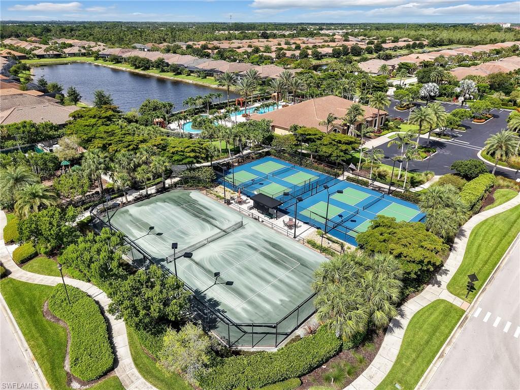 ESPLANADE AT HACIENDA LAKES - Residential