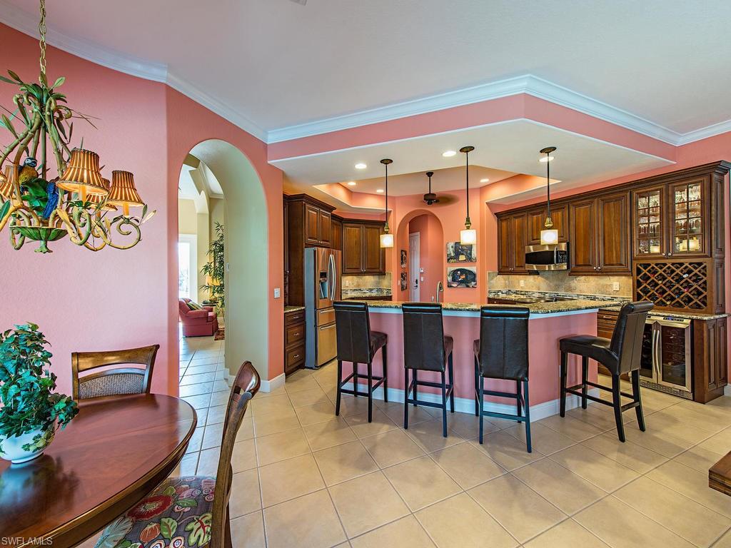 VILLA TUSCANY - Residential