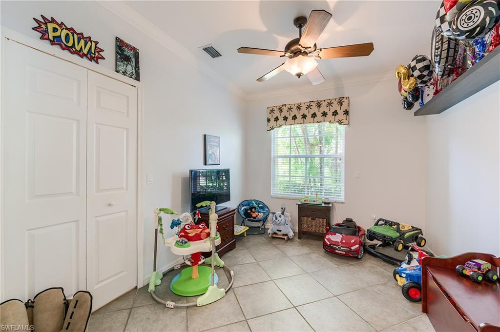 OAKWOOD - Residential
