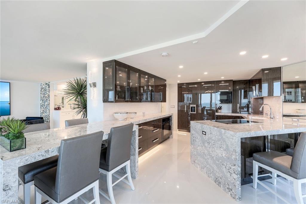 ESPLANADE CLUB - Residential