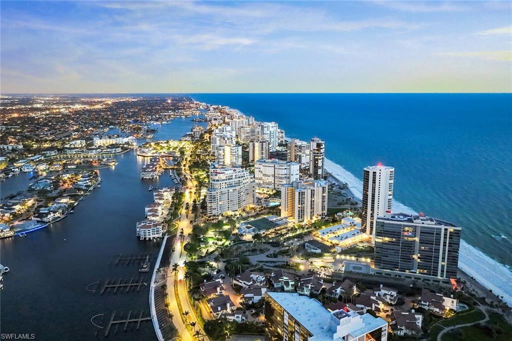 ESPLANADE CLUB - Residential