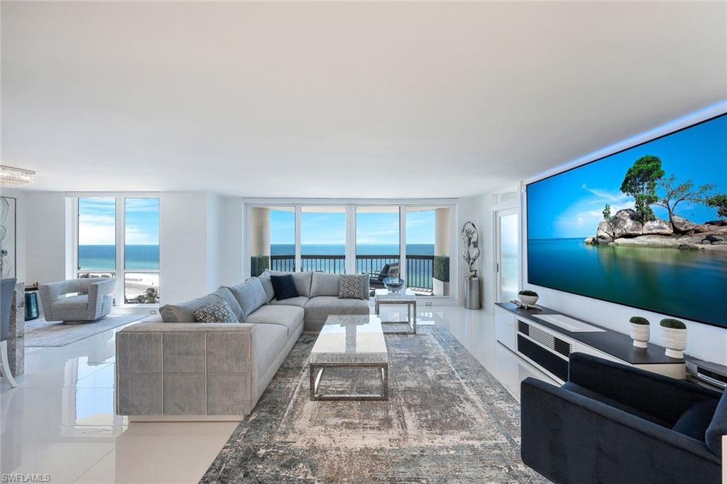 ESPLANADE CLUB - Residential