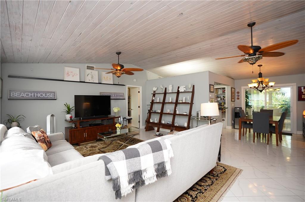 OAKES ESTATES - Residential