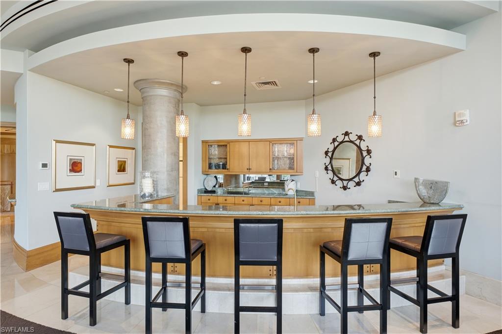 ESTANCIA - Residential