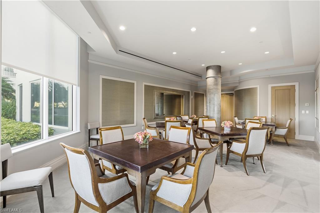ESTANCIA - Residential