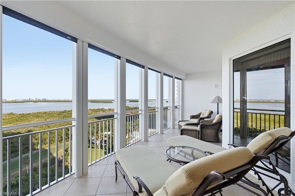 ESTANCIA - Residential