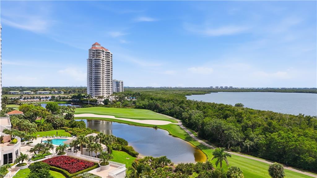ESTANCIA - Residential