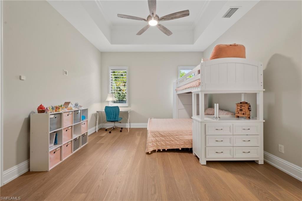 QUAIL WEST - Residential