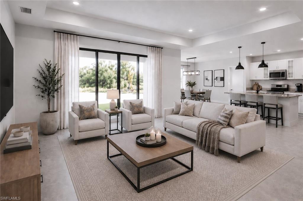 GOLDEN GATE ESTATES - Residential