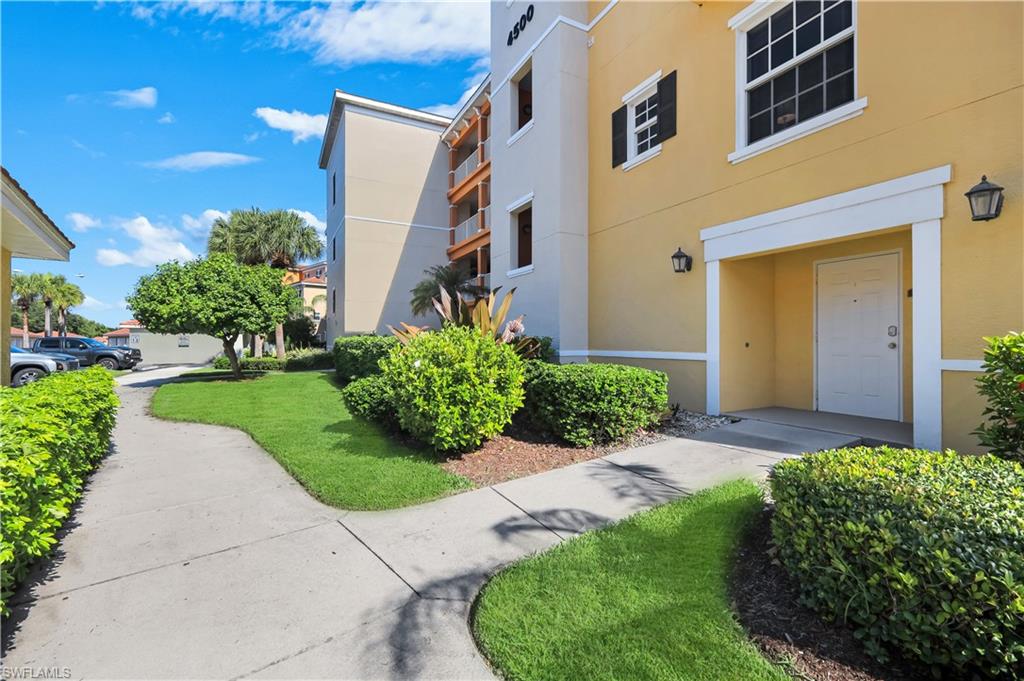 BOTANICAL PLACE - Residential