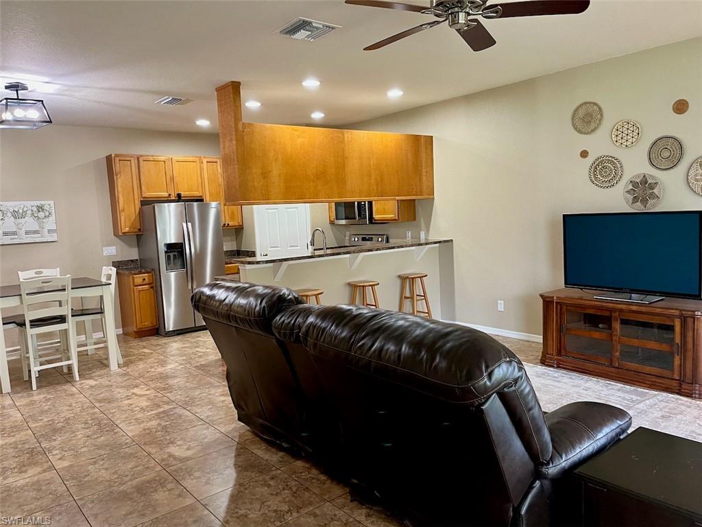 DANIELS PARK - Residential Lease