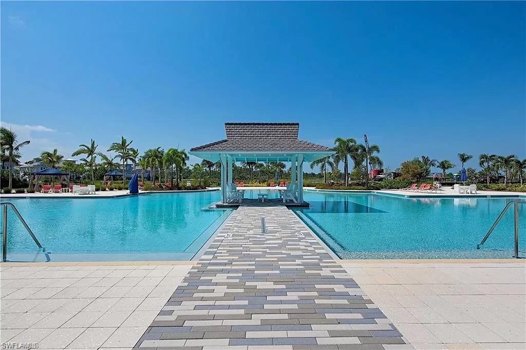 ISLES OF COLLIER PRESERVE - Residential