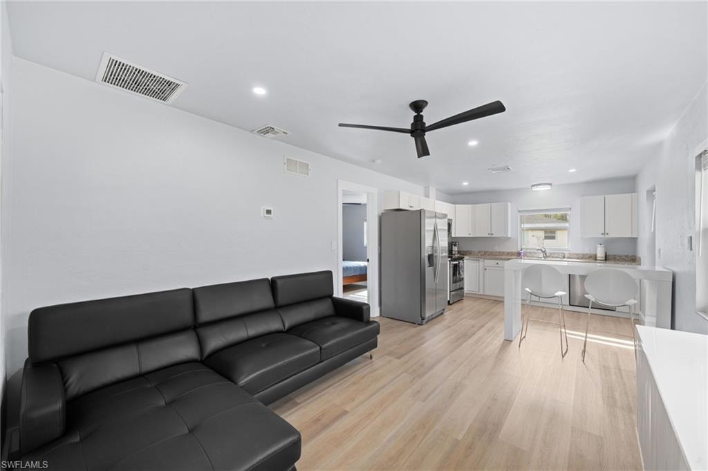 LOGAN WOODS - Residential