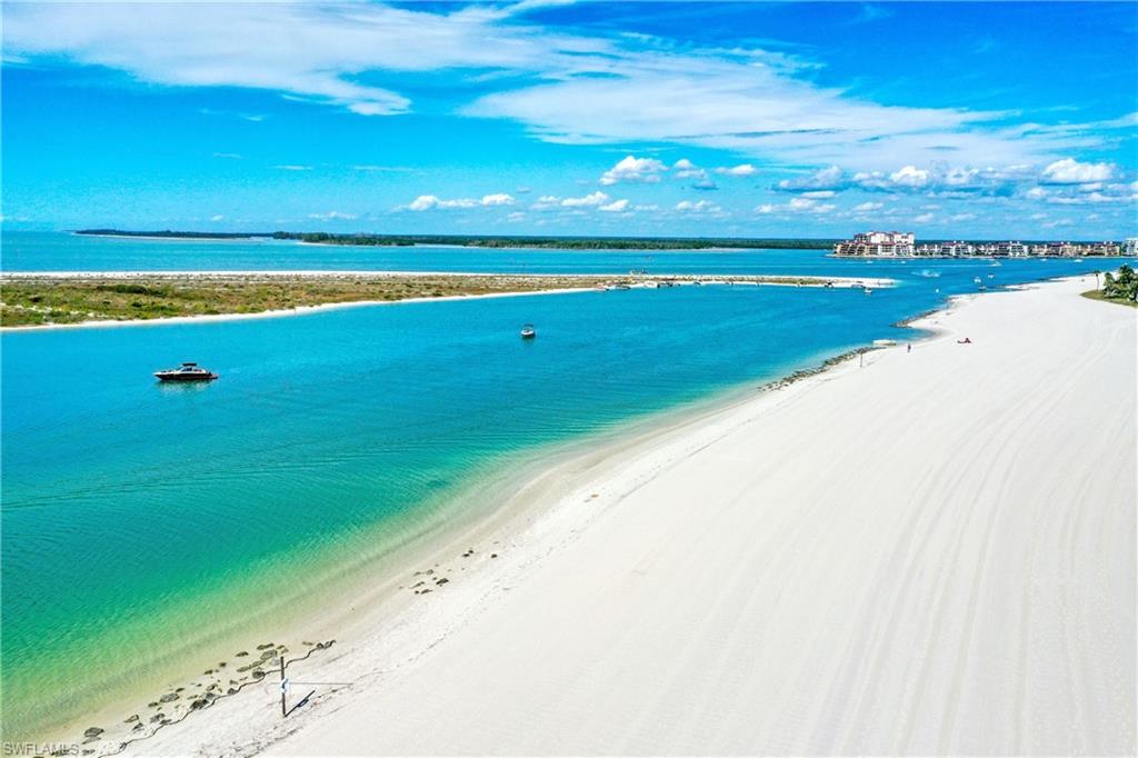HIDEAWAY BEACH - Land
