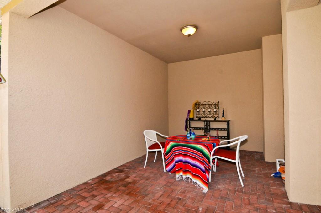 BELL TOWER PARK - Residential