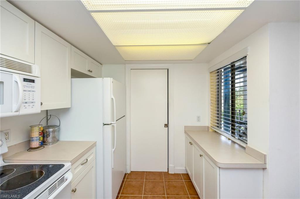 BONITA PINES - Residential