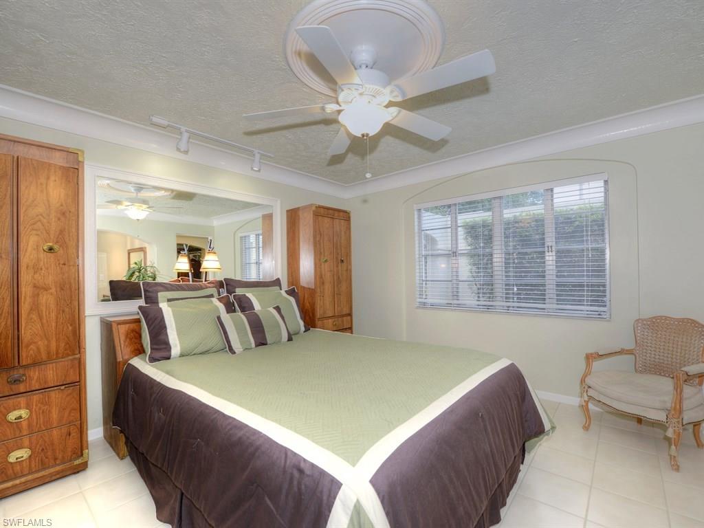 BURTWOOD - Residential