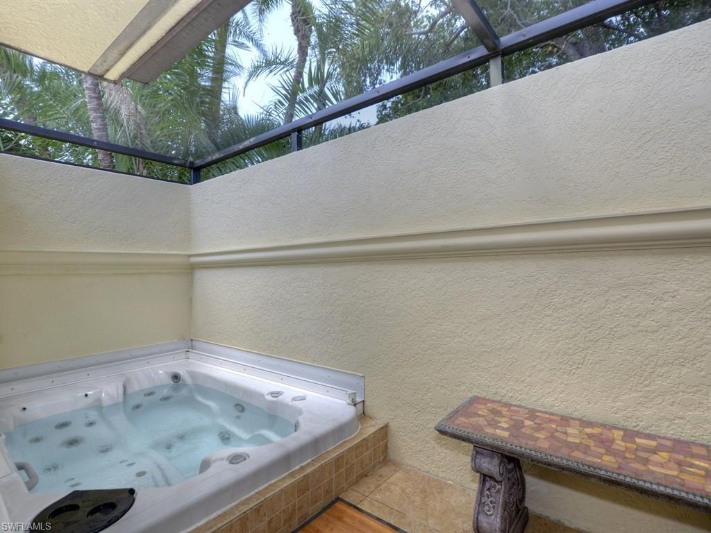 BURTWOOD - Residential