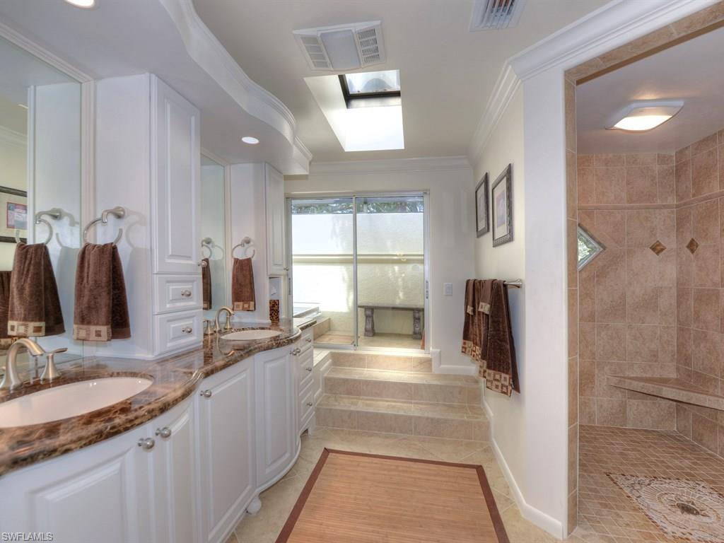BURTWOOD - Residential