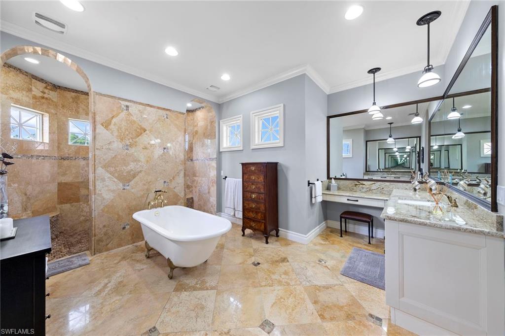 QUAIL WEST - Residential