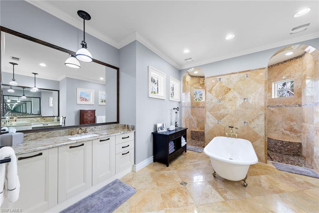 QUAIL WEST - Residential