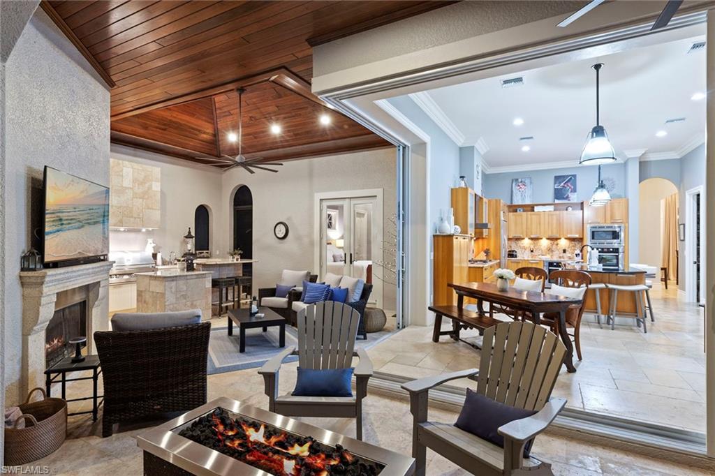 QUAIL WEST - Residential