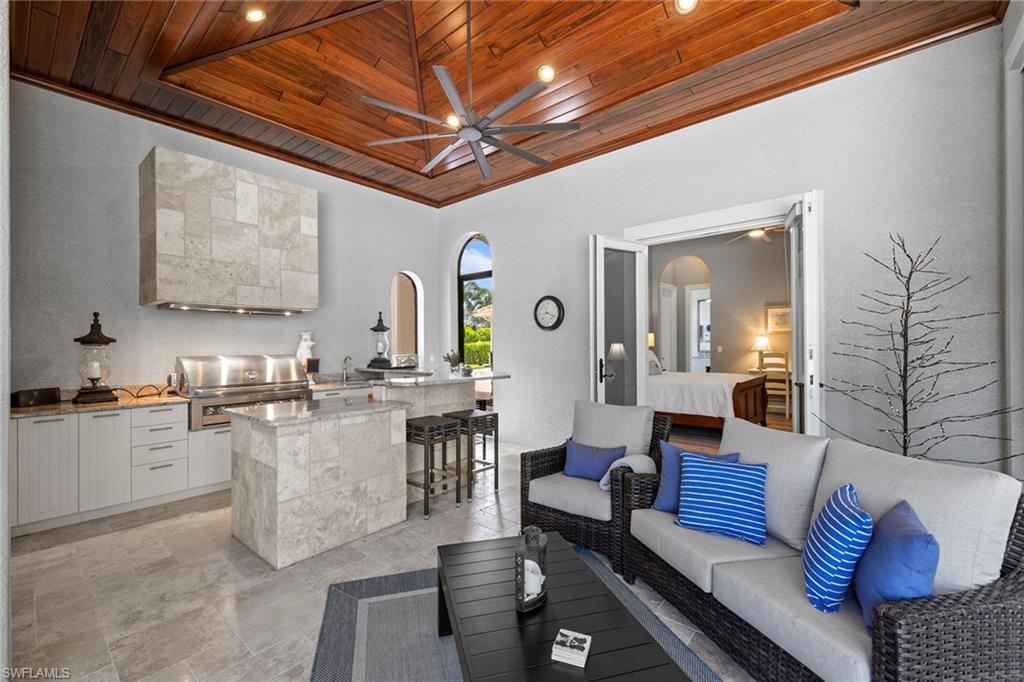 QUAIL WEST - Residential