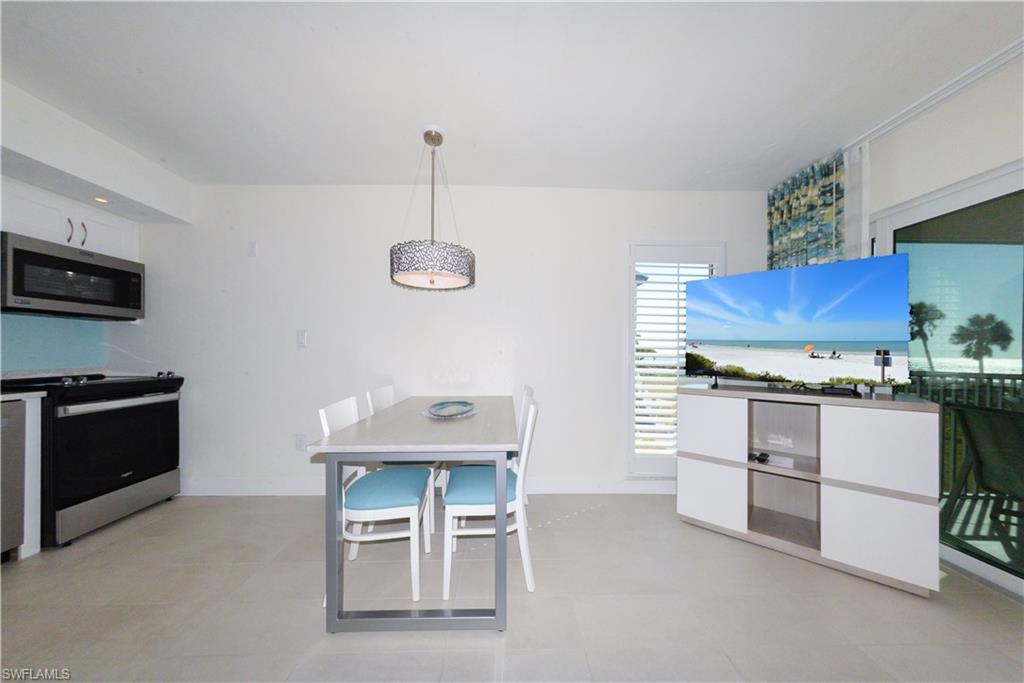 COTTAGE COLONY WEST CONDO - Residential