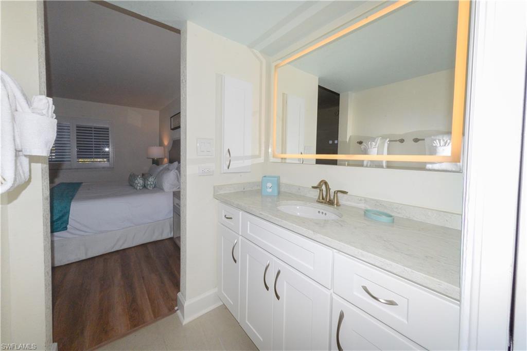 COTTAGE COLONY WEST CONDO - Residential