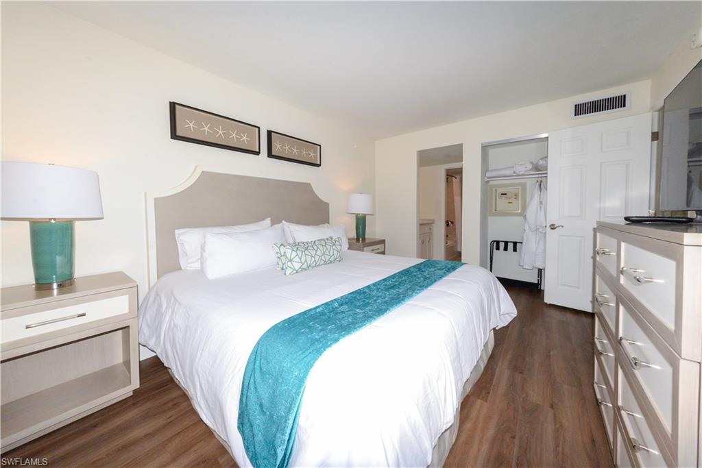 COTTAGE COLONY WEST CONDO - Residential