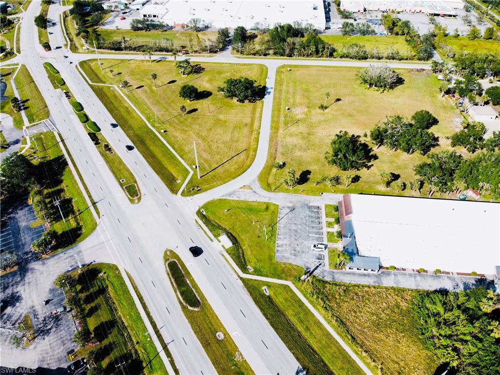 MARIANA PARK - Land