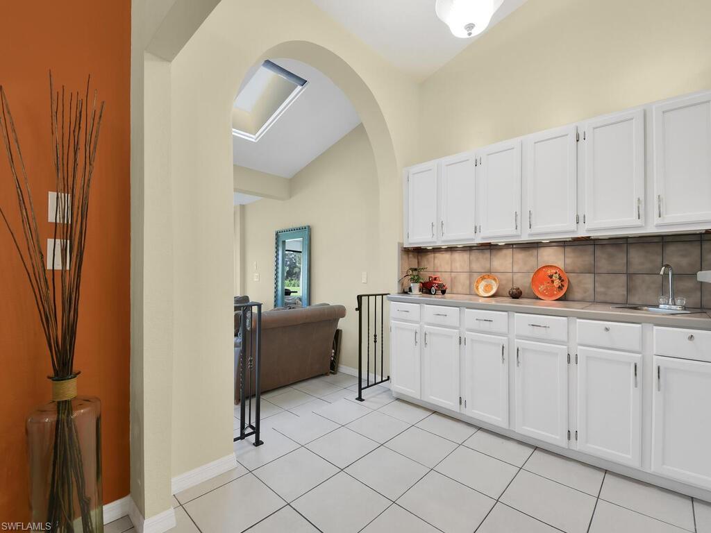 HUNTERS RIDGE - Residential