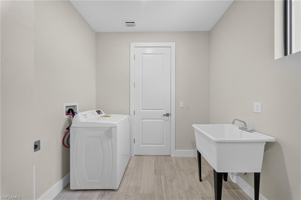 LEHIGH ACRES - Residential Lease