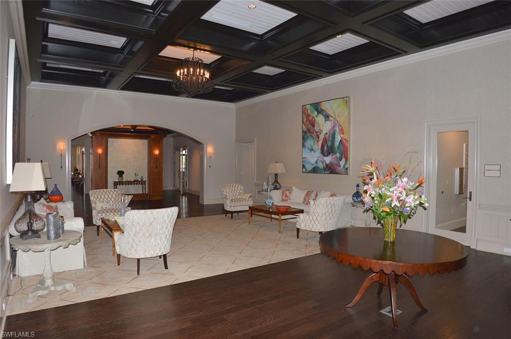 FAIRWAY ISLES - Residential