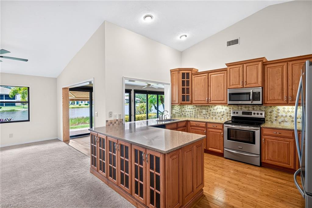 SINGLE FAMILY VILLAGE - Residential