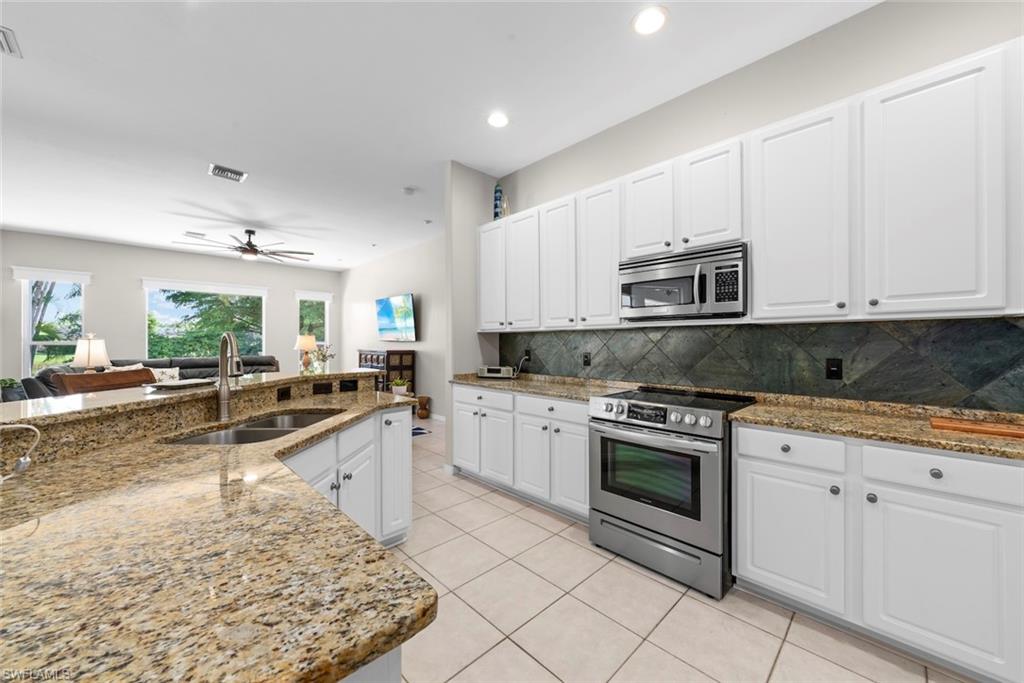 FIDDLESTICKS COUNTRY CLUB - Residential