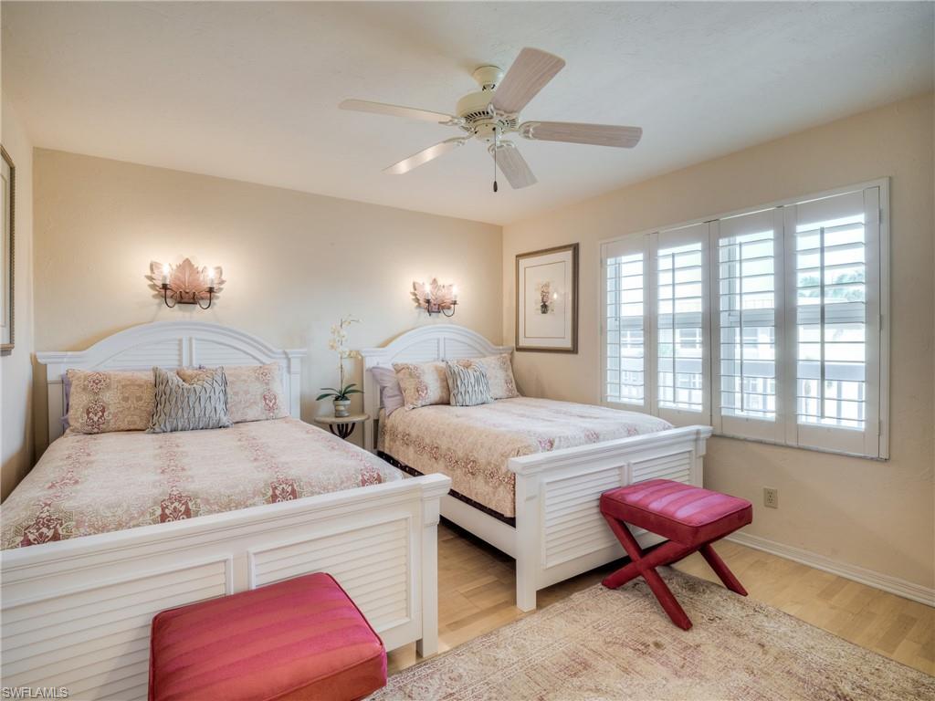 SOMERSET AT THE REEF - Residential