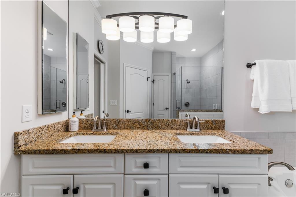COLONIAL OAKS - Residential