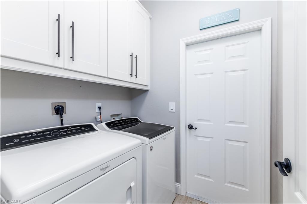 COLONIAL OAKS - Residential