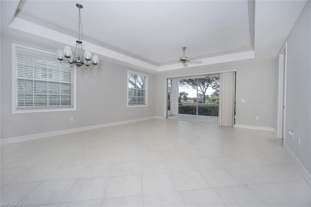 LANCASTER SQUARE - Residential