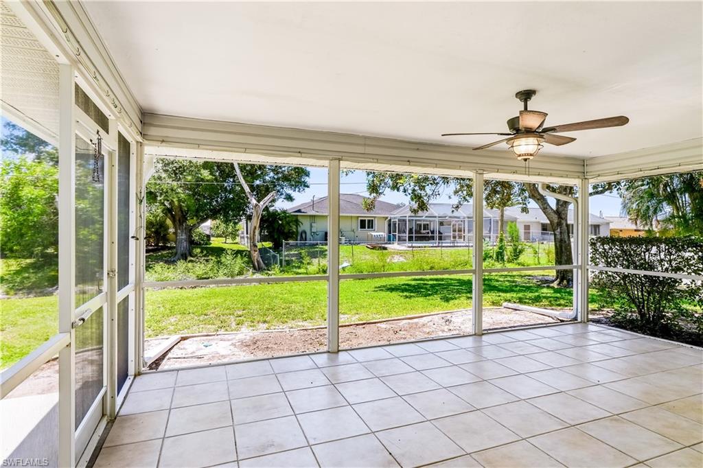 SAN CARLOS PARK - Residential