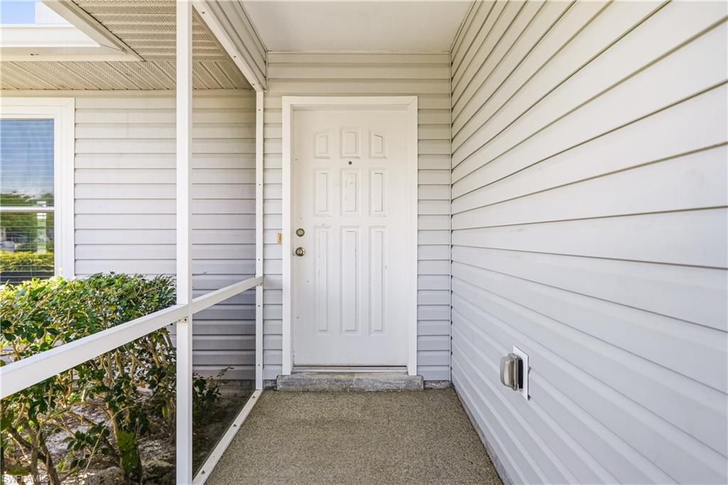 SAN CARLOS PARK - Residential