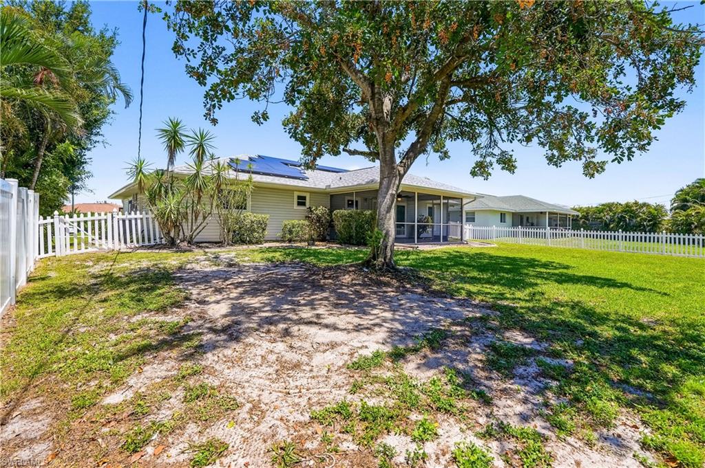 SAN CARLOS PARK - Residential