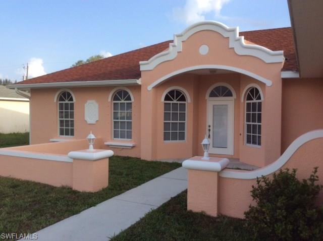 CAPE CORAL - Residential