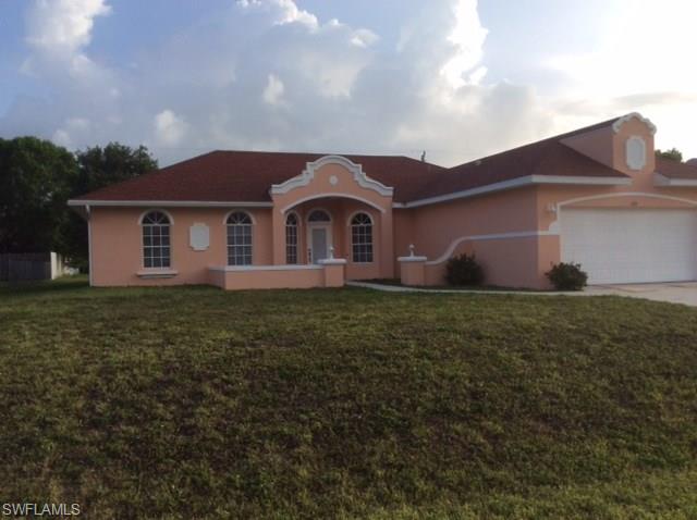 CAPE CORAL - Residential