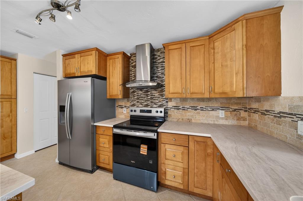 PORT CHARLOTTE - Residential