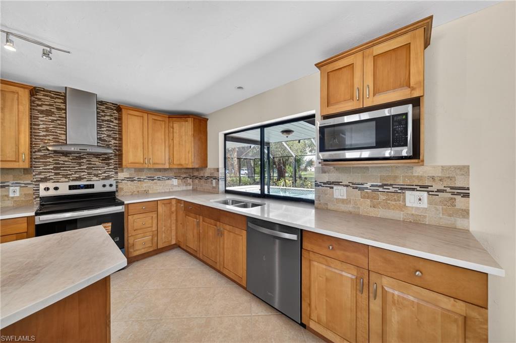 PORT CHARLOTTE - Residential