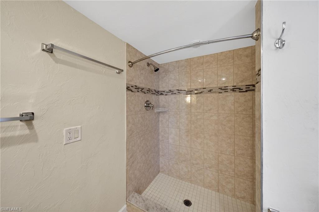 PORT CHARLOTTE - Residential
