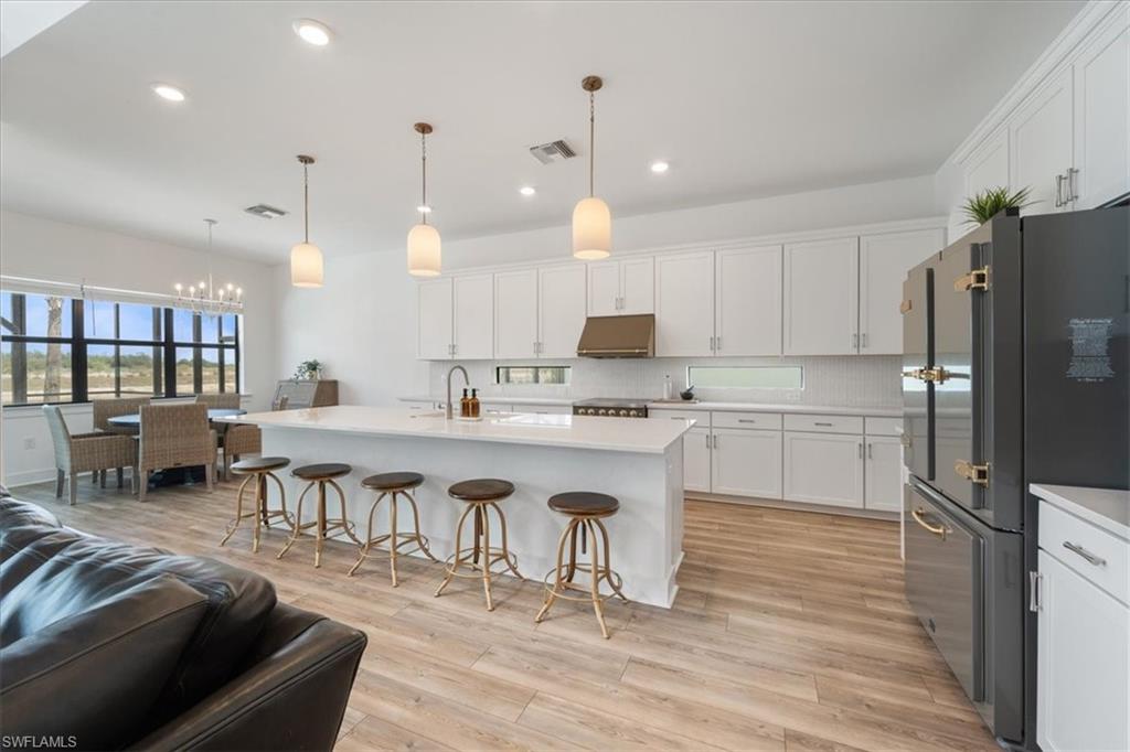 AVALON PARK - Residential